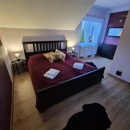 Willa Dom Pod Flagą *